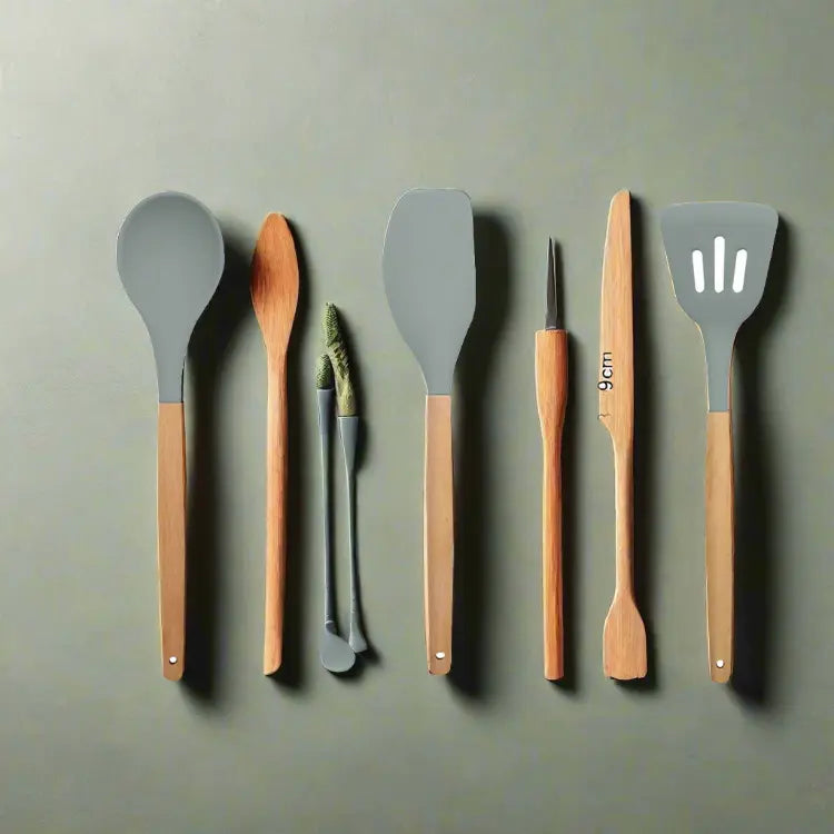 13 in 1 Silicone Wood Handle Heat-resistant Cooking Cutlery Sets Kitchen Tools with Small Container TechClub868
